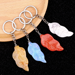 Grand porte-clés en pierre en forme de feuille, vintage, sculpté, en cristal, pierre précieuse, pendentif décoratif pour homme et femme, idée cadeau - Product Image 2