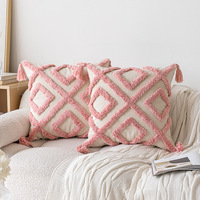 Coussin décoratif en velours rose style Instagram, garnissage en coton PP, design moderne minimaliste personnalisable en forme de cœur