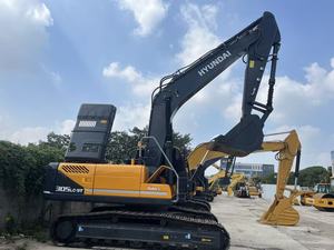 รถขุดตีนตะขาบฮุนได 220LC-95 มือสอง พร้อมเครื่องยนต์ฮิตาชิ และปั๊มไฮดรอลิกซานี่ สำหรับงานก่อสร้าง - Product Image 4