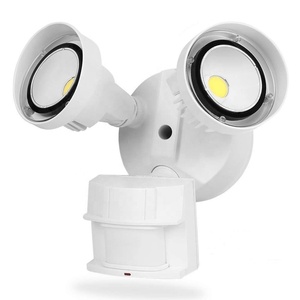 20 Wát cảm biến chuyển động <span class=keywords><strong>Led</strong></span> an ninh nhẹ Lũ lụt ngoài trời IP65 Wall Mount có thể điều chỉnh kép đầu Chạng Vạng-to-Dawn Nhôm Cơ thể Đèn pha - Product Image 1