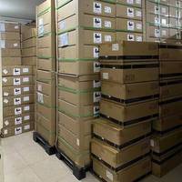 Contrôleurs d'accès sans fil AirEngine 9703-S 02355URE 120 Gbit/s 4096 AP 8xGE Combo 16x10GE SFP+ 2x40GE QSFP+ pour les branches d'entreprise