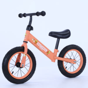 Vélo d'équilibre pour enfants en promotion avec fourche en acier – Populaire, OEM, pour l'apprentissage de la marche et de la conduite, pour les plus jeunes cyclistes, cadre en acier - Product Image 3