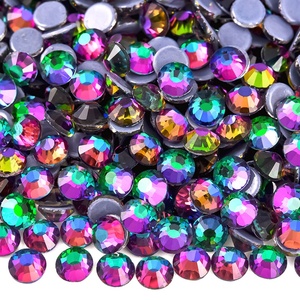 OLeeya Factory Wholesale - Plus de 400 couleurs de strass thermocollants en verre cristal AB SS20 avec colle allemande pour robes de mariée - Product Image 4