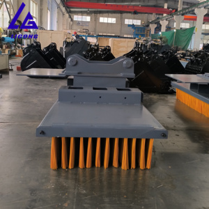 Barredoras de cepillo montadas en carretilla elevadora - Product Image 2