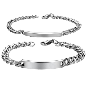 Bracelet chaîne cubaine en acier inoxydable avec logo gravé classique, cadeau de bijoux pour les couples - Product Image 1