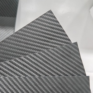 Tablero de Fibra de Carbono Ligero, de Alta Resistencia, Resistente al Calor y a la Presión, para Aplicaciones Industriales de Alta Gama - Product Image 1