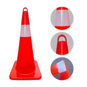 Cône de signalisation routière en PVC robuste de 700 mm, cône de sécurité routière en plastique orange avec col réfléchissant pour barrière d'avertissement de circulation municipale - Product Image 1