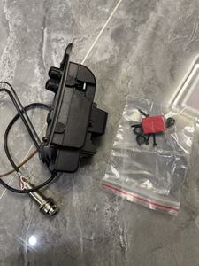 อีควอไลเซอร์ปิ๊กอัพกีตาร์ Acoustic PLUS-T พร้อมเคลือบสีบรอนซ์และวัสดุ ABS สำหรับกีตาร์โปร่ง - Product Image 4