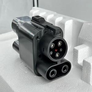 Adaptador de Carga Rápida para Vehículos Eléctricos de Fábrica, 200kw, CCS2 Combo a CCS1, Nuevo, con AC+DC CCS2-CCS1 - Product Image 1