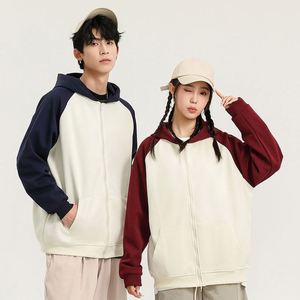 เสื้อฮู้ดดี้แบบกำหนดเองได้ พื้นหลังสีเขียว ผ้าฝ้าย 60% โพลีเอสเตอร์ 40% พิมพ์ลายพัฟ แบรนด์เสื้อถักนิตติ้งสำหรับผู้ชาย เสื้อฮู้ดดี้แบบสั่งตัดเย็บสำหรับโรงเรียน - Product Image 3