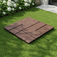 Dalles de terrasse WPC gaufrées 30*30*2.2cm, à emboîter soi-même, pour patio extérieur