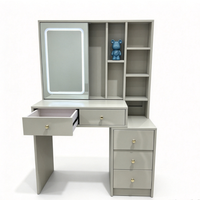 Coiffeuse de chambre à coucher avec miroir LED gris clair, étagères ouvertes, 5 tiroirs, poignées dorées, grande capacité