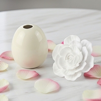 Diffuseur de parfum d'ambiance en cire parfumée à la fleur, en porcelaine faite à la main, en bouteille céramique de 100 ml, pour la maison, vente en gros