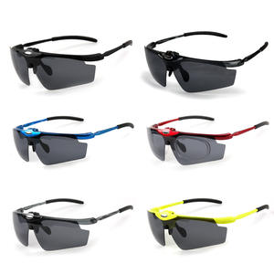 Lunettes de sport polarisées XQ 382, coupe-vent, pour cyclisme, course à pied, pêche, pour hommes et femmes, avec étui - Product Image 1