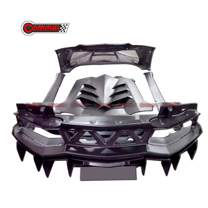 Kit carrosserie DC Style en fibre de carbone pour Lamborghini Aventador LP700 : pare-chocs avant et arrière, jupes latérales, aileron arrière - Product Image 1