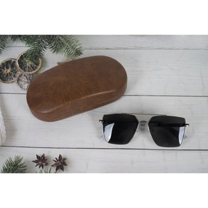 Gafas de Sol Unisex de Diseño Ligero con Montura Completa NOVISON para Pesca y Conducción, con Protección UV400 y Caja Original - Product Image 3