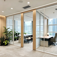 Panneau de séparation acoustique en verre trempé à double isolation pour studio de médias de bureau de luxe, design créatif, réduction du bruit, mur en verre