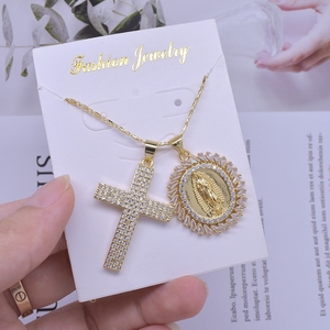 Collana con Pendente a Croce della Vergine Maria in Ottone di Alta Qualità con Zirconi, Catene per Uomo e Donna, Stile Retrò Cattolico Religioso - Product Image 1