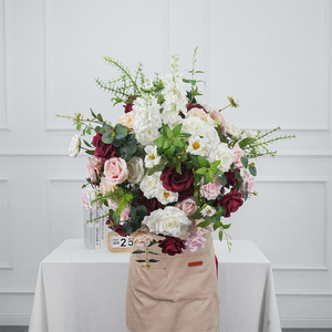 Boule de fleurs en soie verte artificielle, centre de table de mariage, arrangement de fleurs artificielles, décorations de mariage - Product Image 1