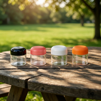 Vente en gros de pots en plastique PET demi-arche de 2OZ, 3OZ, 4OZ, 5OZ, 6OZ avec bouchon à vis coloré résistant aux enfants pour l'emballage des produits de soin de la peau