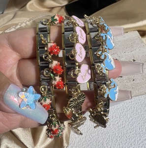 Pulseras de dijes italianos de moda con dijes colgantes de acero inoxidable Zoppini, en oro y plata, con dije de estrella individual y dije de cornicello - Product Image 3