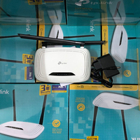 Extensor de Rango Wi-Fi de 300 Mbps, Versión en Inglés, 802.11n/b/g, Marca TP-Link, Modelo TL-WR841N 841N, Router Inalámbrico