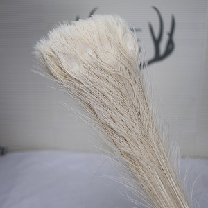Plumes de paon blanchies 80-90CM Plumes de paon pour projets décoratifs de luxe Solutions et costumes personnalisés DIY Craft Floral - Product Image 2