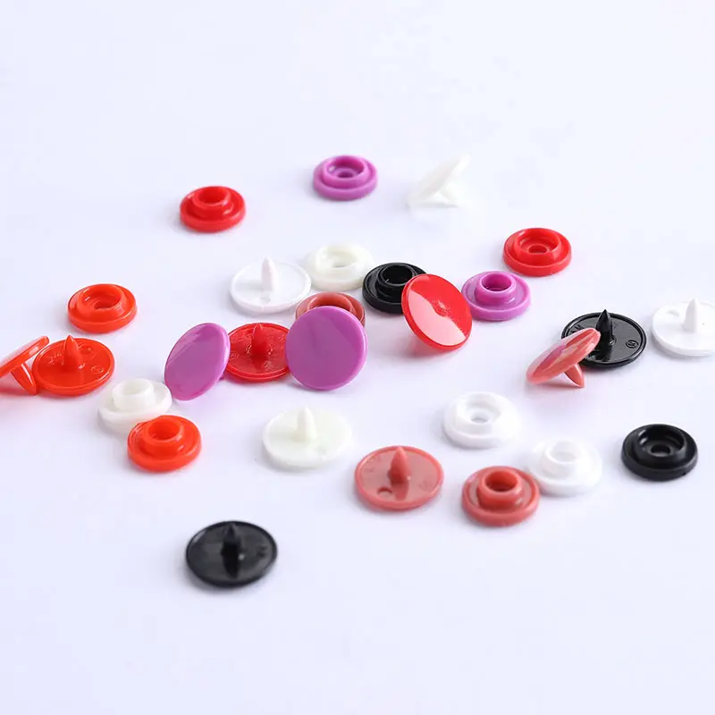 Várias cores disponíveis campainha fabricante de botões snaps na china fecho de pressão t3 t5 t8 botões de plástico
