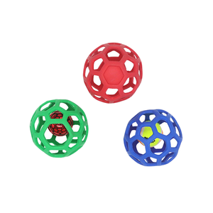 Pelota de Navidad Hueca Indestructible de TPR con Sonido de Campana Interactivo, Juguete Masticable Ecológico para Perros - Product Image 3