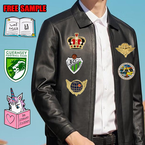 Nhà Sản Xuất Nhà Sản Xuất Cá Nhân Sơn Lá Chắn Biểu Tượng Kim Loại Trường Hat Men Pins Huy Hiệu Cho Đồng Phục - Product Image 2