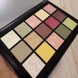 Palette de fards à paupières mats imperméables 15 couleurs Capell, thème Alien, blush, illuminateur, contour, ombrage sous les yeux, tout-en-un - Product Image 1