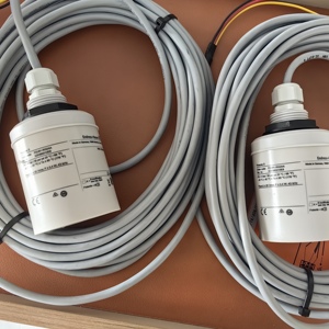 เครื่องวัดระดับอัลตราโซนิก E+H รุ่น Prosonic FDU91 แบบ Time-of-Flight ระยะการวัดสูงสุด 10 เมตร - Product Image 1