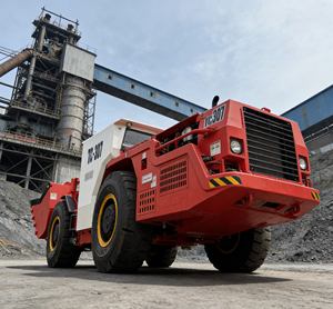 Cargadora <span class=keywords><strong>de</strong></span> minería subterránea Scooptram <span class=keywords><strong>de</strong></span> 3cbm, personalizada, <span class=keywords><strong>de</strong></span> alta calidad, para minas no carboníferas, modelo Scooptram - Product Image 1