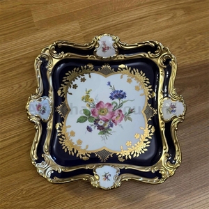 luxury blue and red bone china square plate gold-rimmed relief decoration fruit plate for rich - Product Image 1