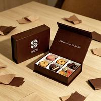 Boîtes rigides personnalisées écologiques pour bonbons et chocolats, avec fermeture magnétique, finition brillante UV et plateau intérieur – Vente en gros