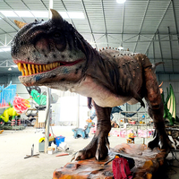 Carnotaure animatronique de parc à thème, modèle de dinosaure pour exposition dans un parc à dinosaures