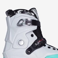 Patins à roulettes de course professionnels à 3 roues personnalisés en gros, patins à roulettes de vitesse à trois grandes roues de haute qualité, patins à roulettes lumineux