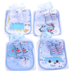 <span class=keywords><strong>Set</strong></span> Regalo di Guanti e <span class=keywords><strong>Calzini</strong></span> per Neonati in Cotone Lavorato a Maglia con Motivi a Righe, Animali e Fiori - Product Image 3