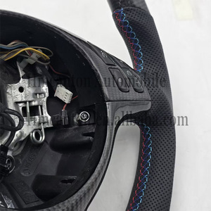 Venta caliente calidad caliente nuevo producto fibra de carbono cuero perforado M rendimiento para BMW E46 volante de coche - Product Image 3