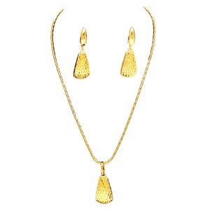 Ensemble <span class=keywords><strong>de</strong></span> <span class=keywords><strong>bijoux</strong></span> <span class=keywords><strong>de</strong></span> mariage pour femmes en Arabie Saoudite, collier et bagues en or 18 carats, design <span class=keywords><strong>de</strong></span> petite chaîne, <span class=keywords><strong>marque</strong></span> Yuliali, vente en gros - Product Image 4