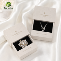 Boîte à bijoux de luxe avec logo personnalisé, boîte cadeau rigide avec tiroir, insert en velours noir pour collier, boucles d'oreilles, broche