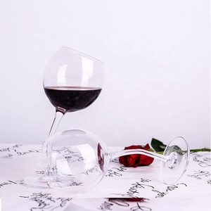 <span class=keywords><strong>Gobelet</strong></span> à vin classique en cristal transparent fait à la main avec tige courbée 350 ml Cadeau personnalisé pour la Saint-Valentin - Product Image 5