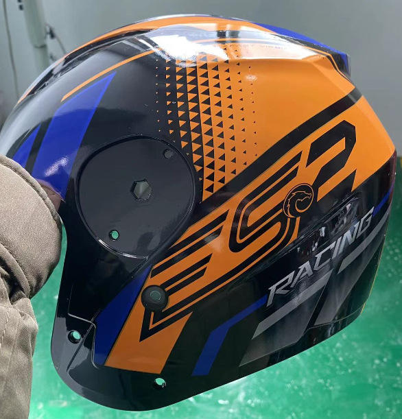 สีฟ้าและสีส้ม