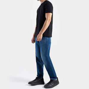 Service OEM T-shirts confortables pour hommes à col rond Nouveauté Couleur unie Respirant Écologique 100% coton Anti-froissement Séchage rapide - Product Image 3