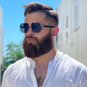 แว่นกันแดดทรงครึ่งกรอบ Unisex รุ่น C5 สีทอง ดีไซน์ขอบตัด UV400 กรอบ PC เลนส์กันแดดระดับ 2 สำหรับขับรถและแฟชั่น - Product Image 5