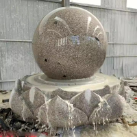 Fontaine d'eau décorative de jardin de style moderne, grande boule flottante en marbre noir naturel, granit personnalisé pour parcs extérieurs