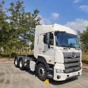 Kullanılan HINO traktör ikinci el ağır kamyon T700 450HP 6x4 traktör japonya HINO çekme kafası kamyon traktör