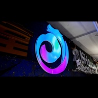 Lettres publicitaires personnalisées en PVC d'intérieur avec logo Xingdao Décorations en acrylique LED pour bureaux, magasins de détail, fêtes d'anniversaire, barres en aluminium