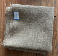 Rouleau de toile de jute biodégradable doux et écologique recyclable pour l'agriculture et les matières premières textiles