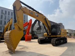 Moteur puissant, excavatrice sur chenilles CAT 345GC d'occasion, machine hydraulique de 45 tonnes pour le nivellement des terrains et le transport de débris - Product Image 4